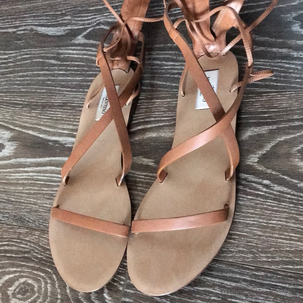 Caramel Valentino Rockstud gladiator sandals